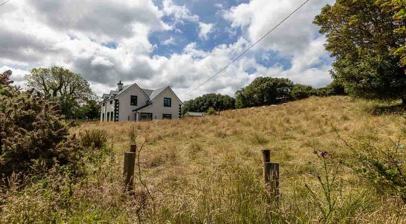 Photo of Drom Cottage - A peaceful haven