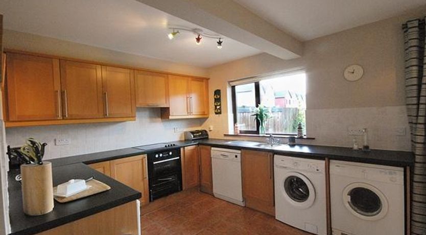 Photo of Pebble Cottage - A home away from home