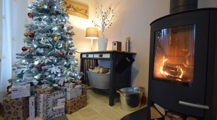 Photo of 2 Bed in Higher Clovelly