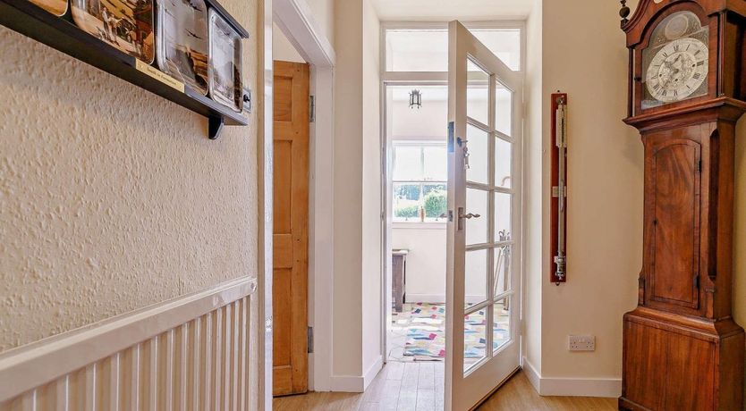 Photo of 3 Bed in Lochgelly