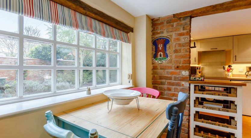 Photo of 1 Bed in Naunton Beauchamp