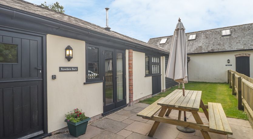 Photo of Rowdens Barn