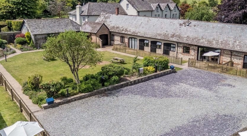 Photo of Rowdens Barn