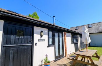 Rowdens Barn Holiday Cottage