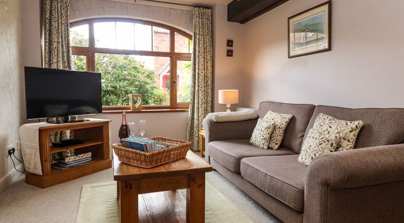 Photo of 1 Woods Garth