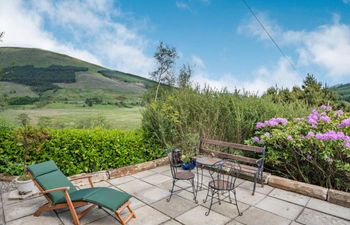 1 Bed in Callander Holiday Cottage
