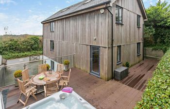 in Carharrack (MINES) Holiday Home