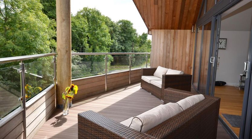 Photo of 4 Bed in Carharrack