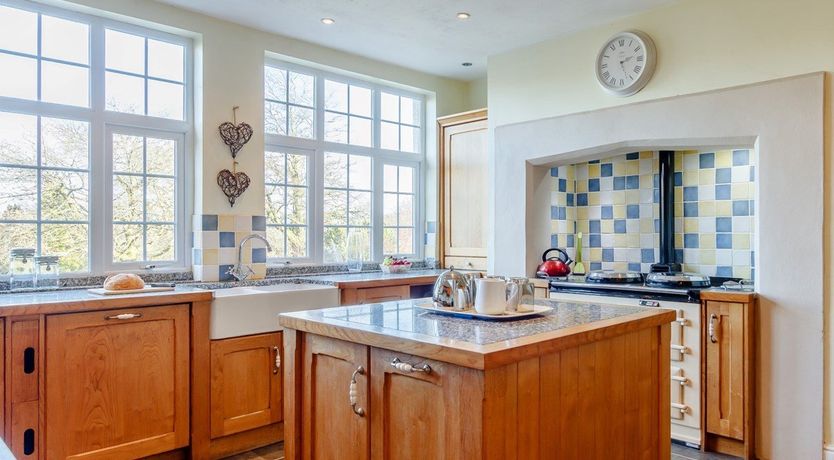 Photo of 7 Bed in Exford