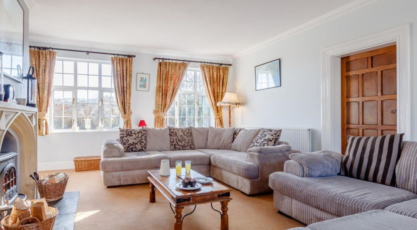 Photo of 7 Bed in Minehead