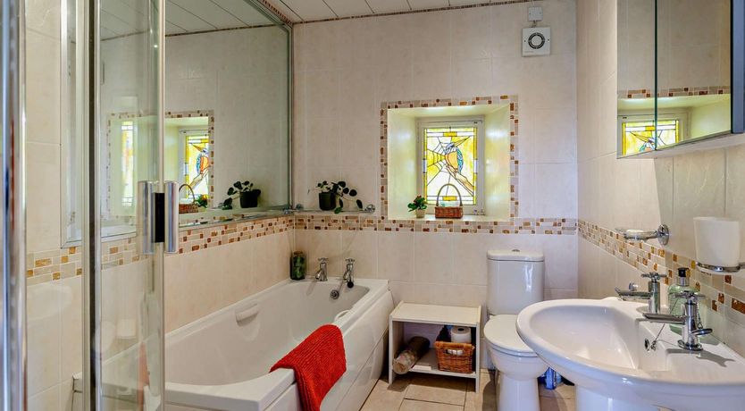 Photo of 2 Bed in Scone