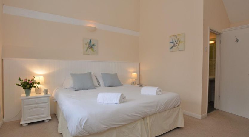 Photo of 2 Bed in Shaftesbury