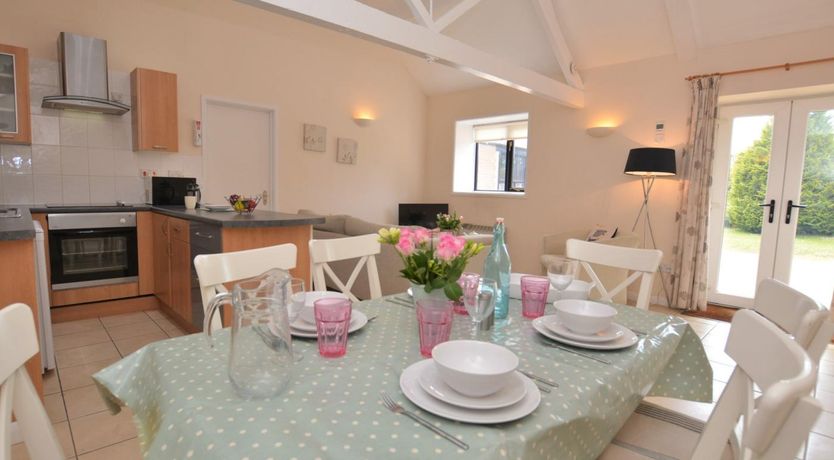 Photo of 2 Bed in Shaftesbury