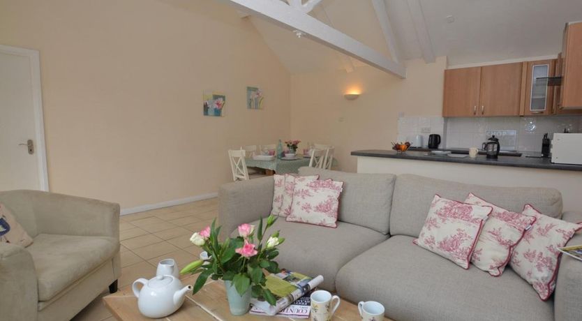 Photo of 2 Bed in Sedgehill