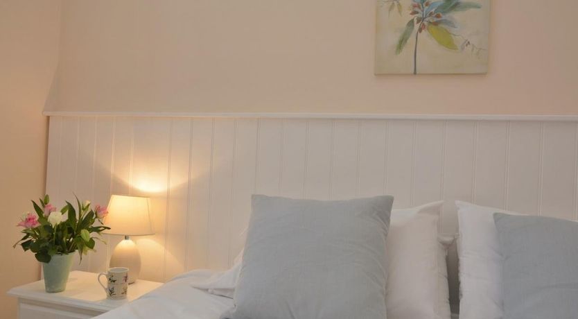 Photo of 2 Bed in Sedgehill