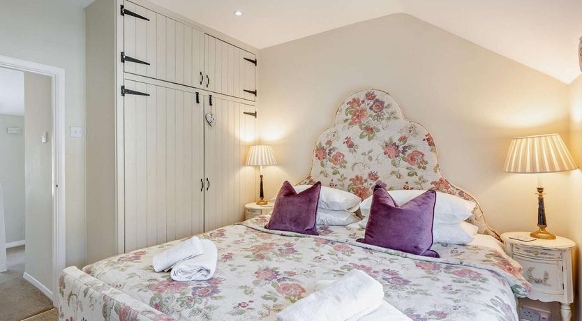 Photo of 1 Bed in Broadway