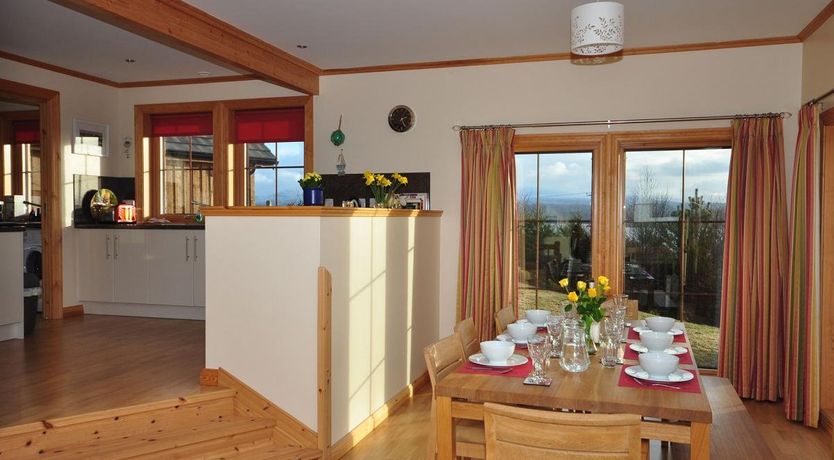 Photo of 4 Bed in Strath