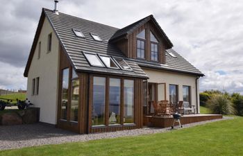 House in The Highlands Holiday Cottage