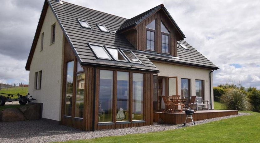Photo of in Strath (29010)