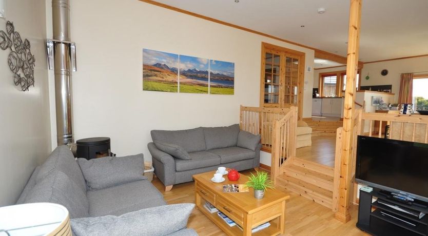 Photo of 4 Bed in Strath