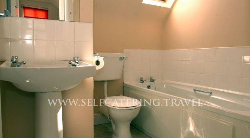 Photo of Clifden Glen Cottages