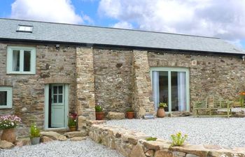 Woodstone Barn Holiday Cottage