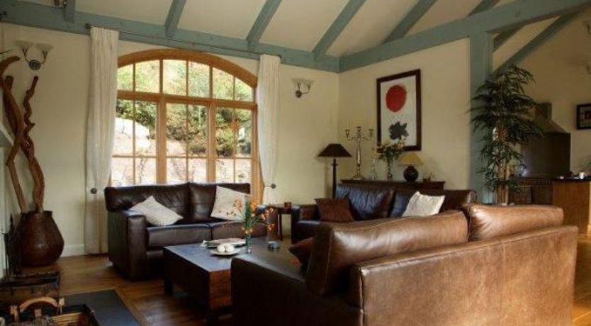 Photo of Oysterbed Lodge