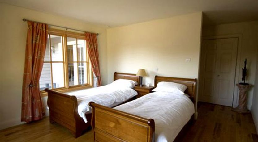 Photo of Oysterbed Lodge