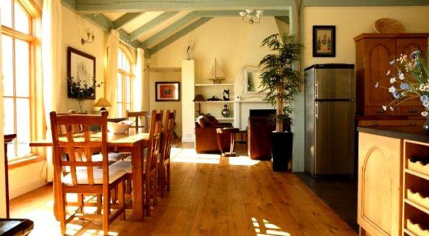 Photo of Oysterbed Lodge