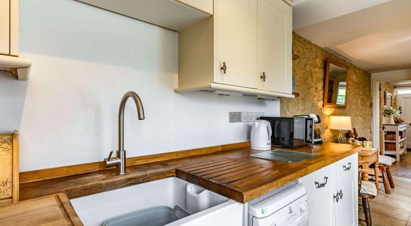 Photo of 2 Bed in Cheltenham
