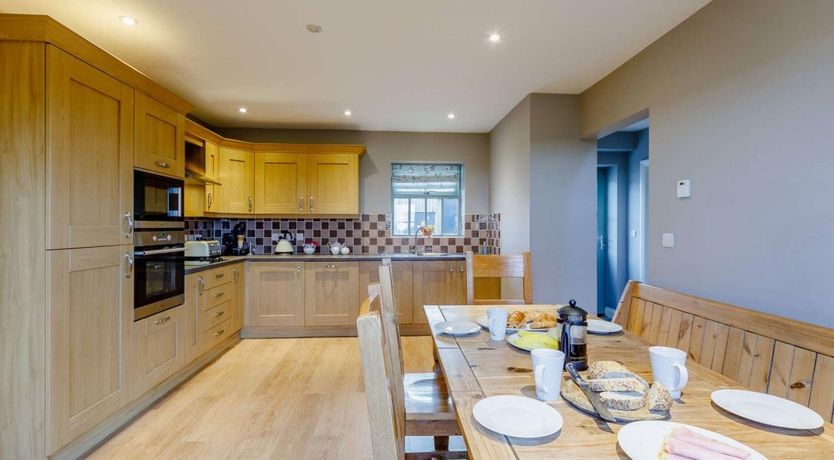 Photo of 3 Bed in Waskerley