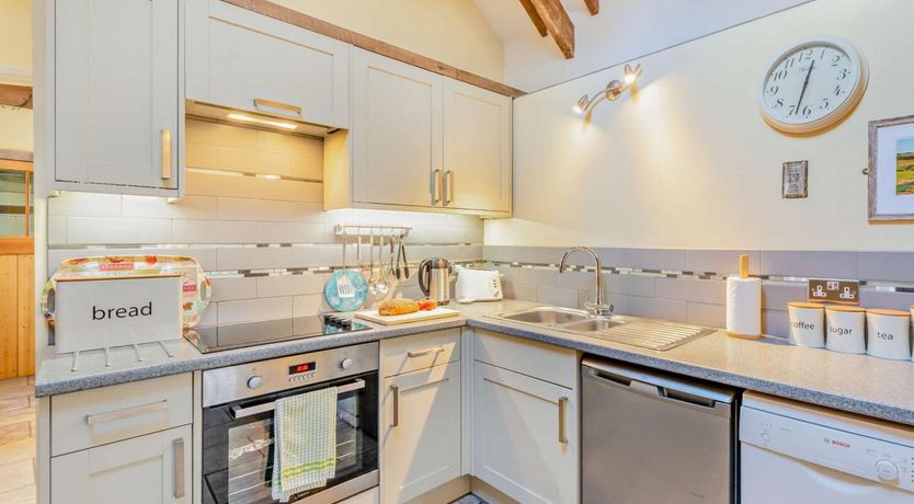 Photo of 1 Bed in Abbotsham