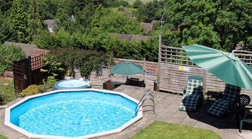 Photo of 2 Bed in Banwell