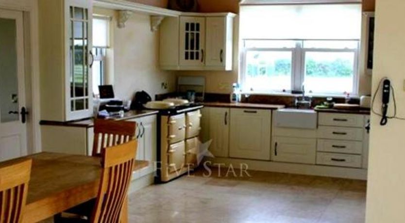 Photo of Luxury Beach Residence