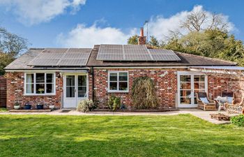 2 Bed in Blandford Forum Holiday Cottage