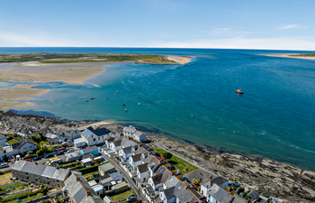 in Appledore (TRQCT) Holiday Cottage