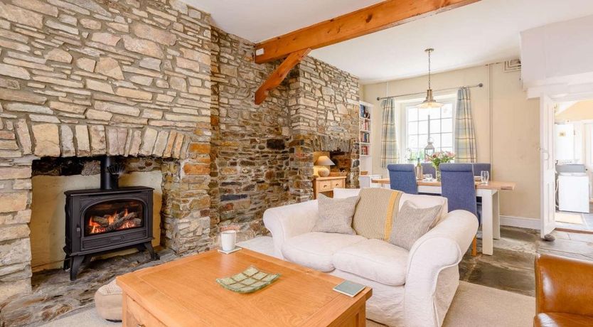 Photo of 2 Bed in Appledore