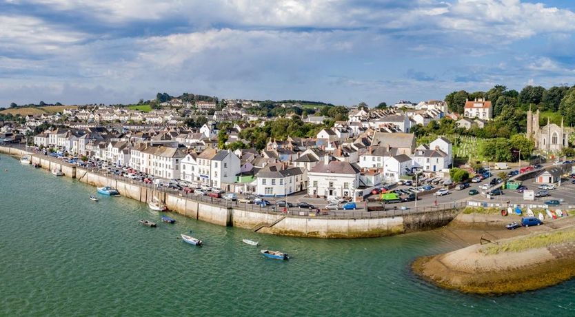 Photo of 2 Bed in Appledore