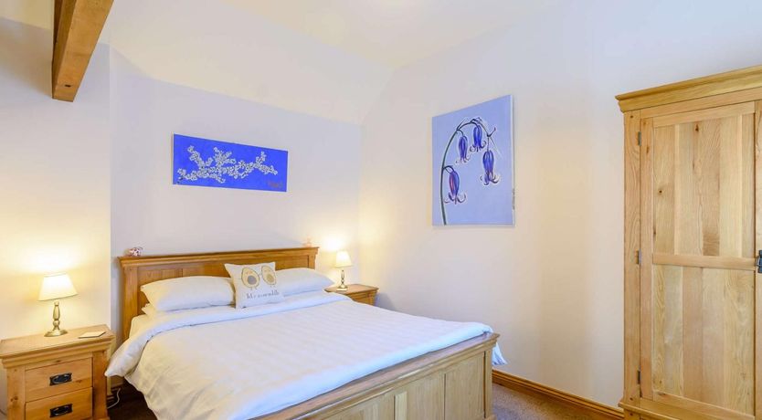 Photo of 2 Bed in Pickering