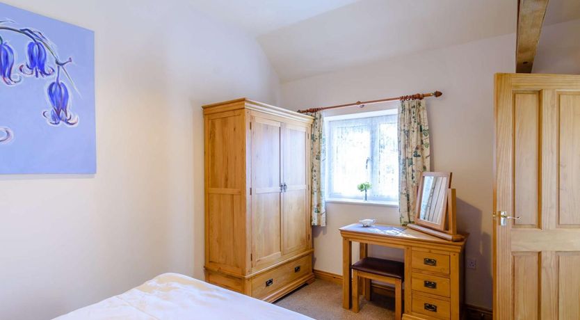 Photo of 2 Bed in Pickering