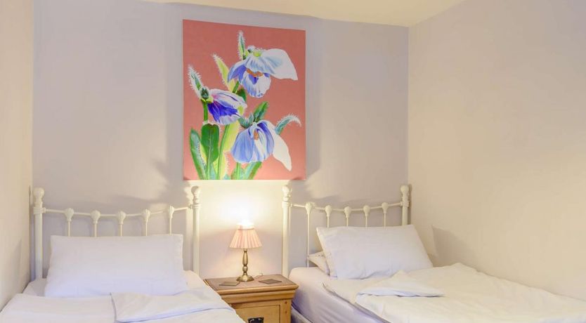 Photo of 2 Bed in Allerston