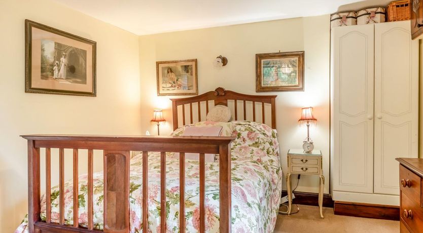 Photo of 1 Bed in Taunton