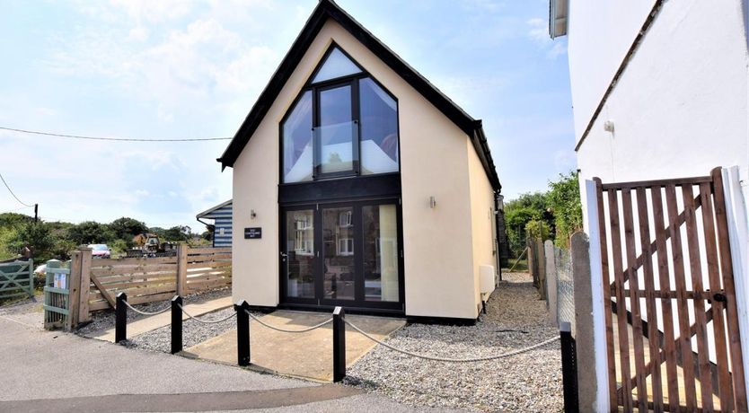 Photo of 1 Bed in Mundeseley