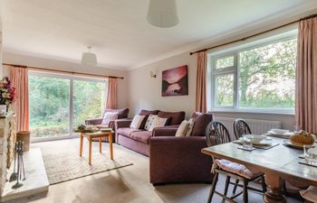 in Scarning (SHRN8) Holiday Cottage