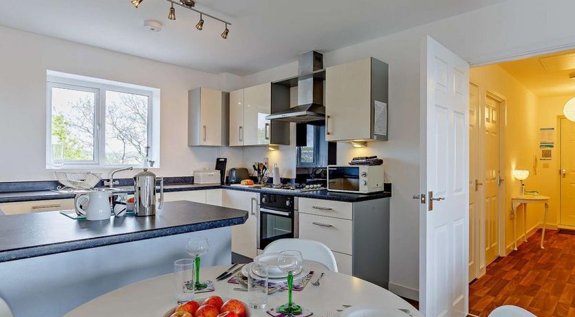 Photo of 1 Bed in Charlestown