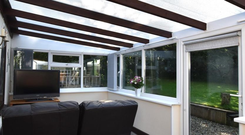 Photo of 1 Bed in Pancrasweek