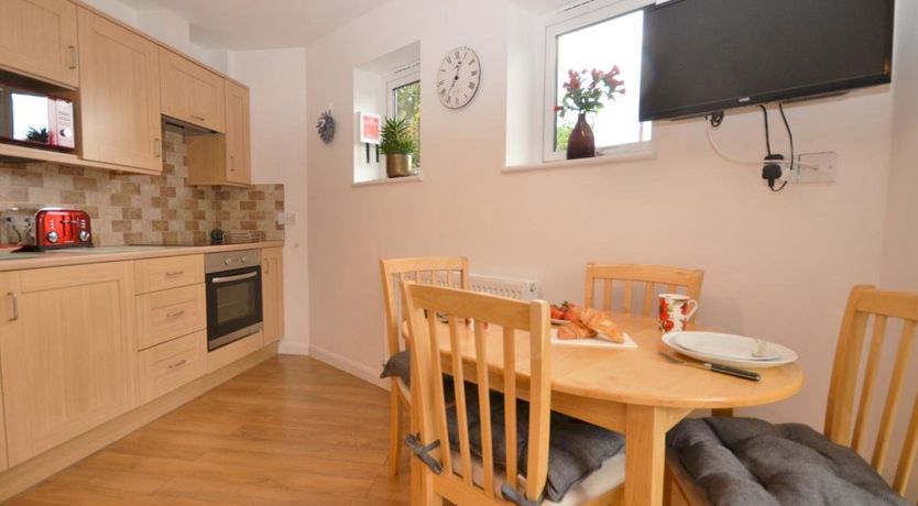 Photo of 1 Bed in Bickington