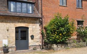 Photo of in Upton St. Leonards (OLDBN)