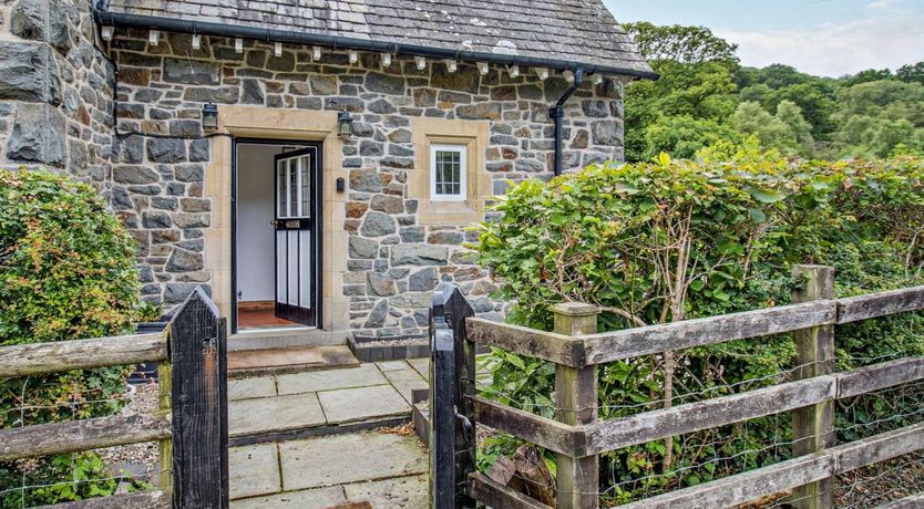 Photo of 3 Bed in Rhayader