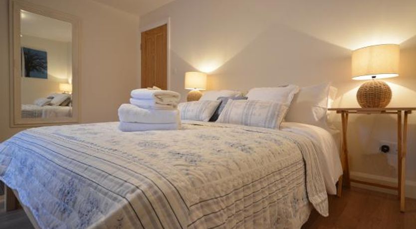 Photo of Morning Side - Cool Townhouse in Dingle Town 